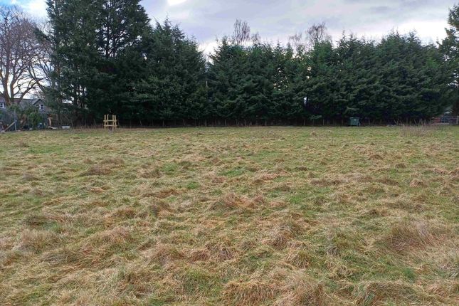 Land, in Hood Street, £90,000
