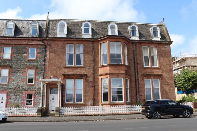 2 bed property, in 6 Grand Marine Court, £140,000