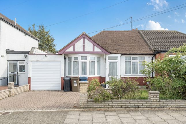 3 bed property, in Jersey Avenue, £595,000