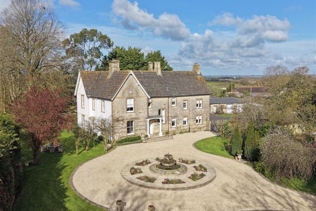 6 bed property, in Mappowder, £2,200,000