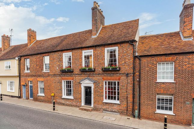 6 bed property, in High Street, £995,000