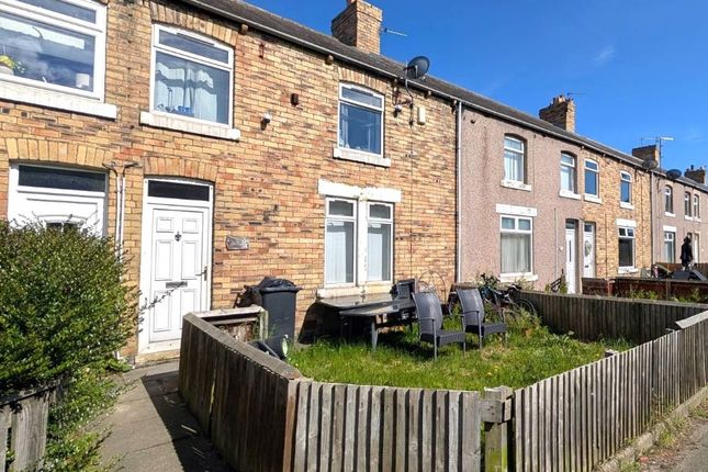 3 bed property, in 94 Rosalind Street, £20,000