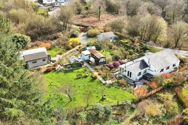 3 bed property, in Heol Y Graig, £410,000
