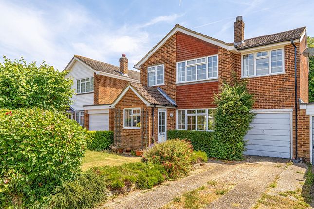 4 bed property, in Woodfield Road, £550,000