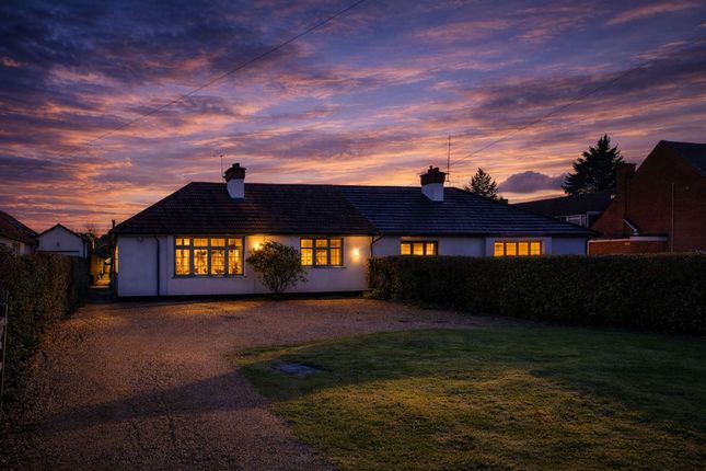 3 bed property, in Headland Road, £650,000