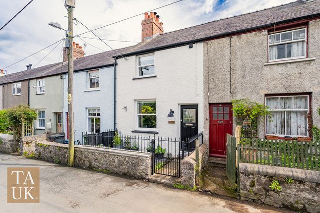 2 bed property, in Coedwig Terrace, £220,000