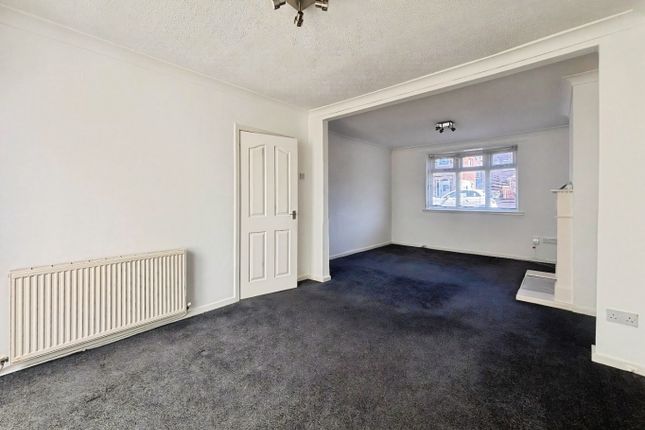 3 bed property, in Farrow Drive, £224,995