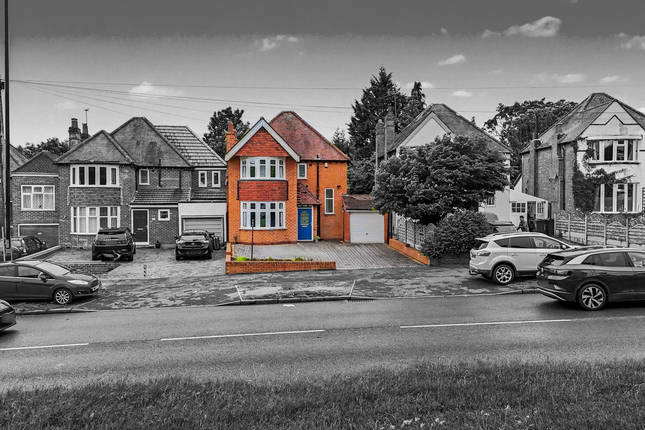 3 bed property, in Alcester Road South, £475,000