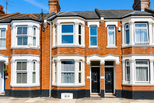 3 bed property, in Lea Road, £225,000
