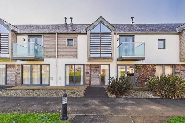 2 bed property, in Marhamchurch, £300,000
