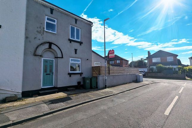 2 bed property, in Mount Pleasant, £155,000