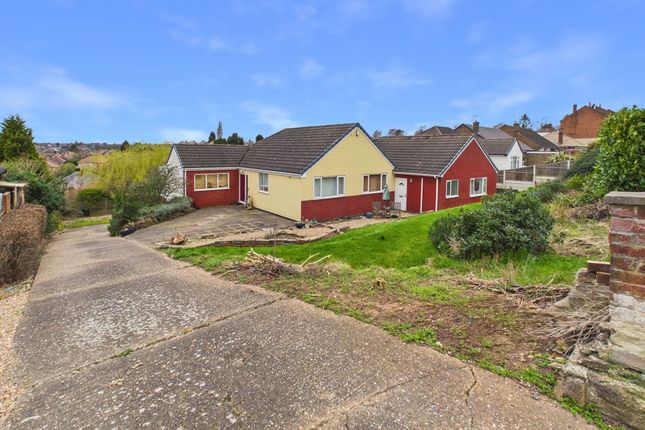 4 bed property, in Westdale Lane, £400,000