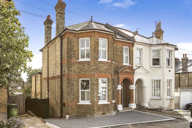 5 bed property, in Hadley Road, £1,300,000