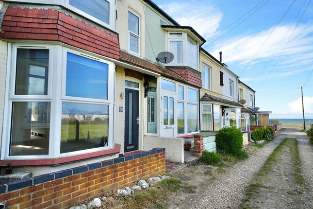 2 bed property, in Wyndham Park, £295,000