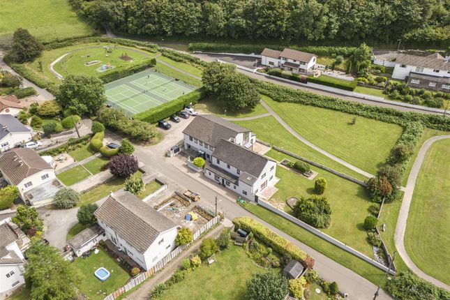 6 bed property, in Graig Penllyn, £999,950