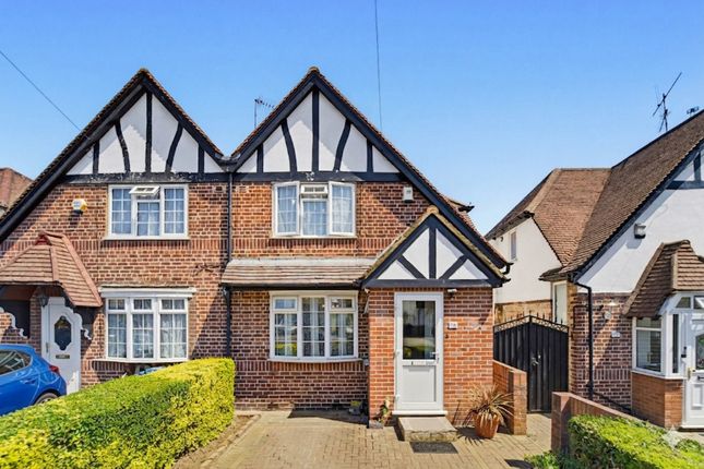 4 bed property, in Bennetts Avenue, £625,000