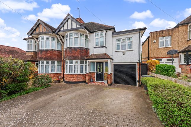 4 bed property, in Elgar Avenue, £899,950