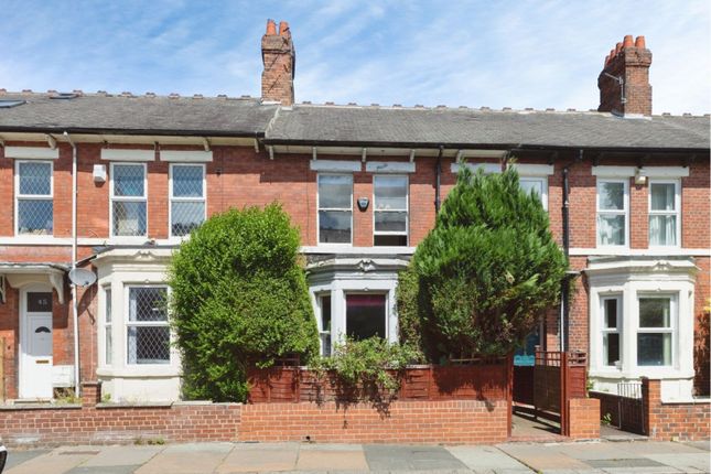 3 bed property, in Cavendish Place, £375,000