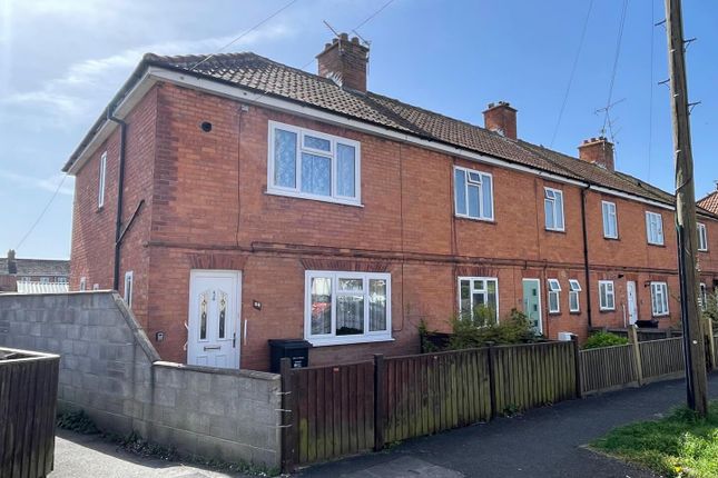 3 bed property, in Worston Lane, £195,000