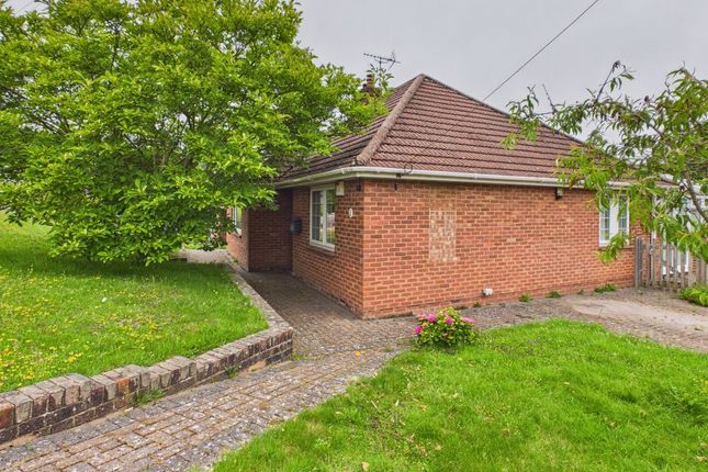 2 bed property, in Jonas Drive, £435,000