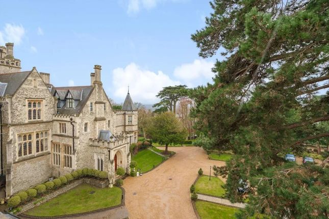 4 bed property, in Wood Lane, £1,650,000