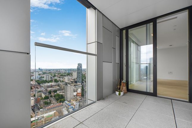2 bed property, in City Road, £1,250,000