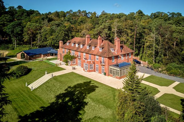 7 bed property, in Farnham, £8,950,000