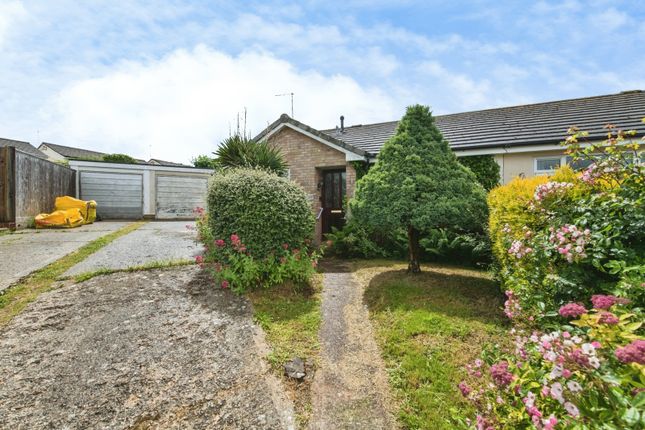 3 bed property, in Haydons Park, £210,000