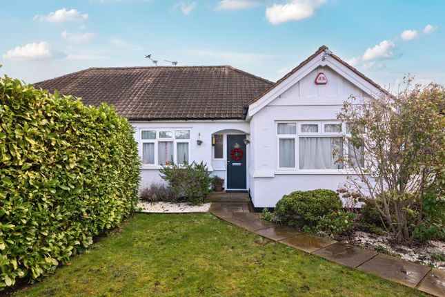 4 bed property, in Court Road, £525,000