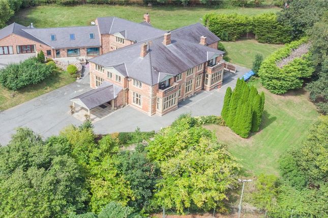 8 bed property, in Chester Street, £1,250,000