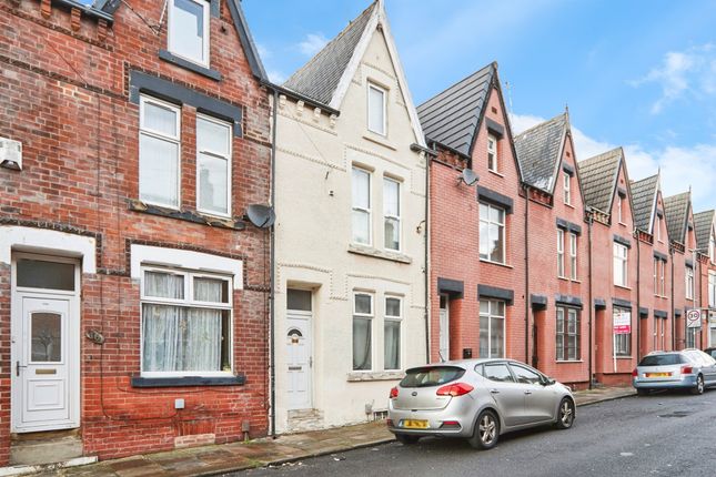 4 bed property, in Nowell Place, £185,000