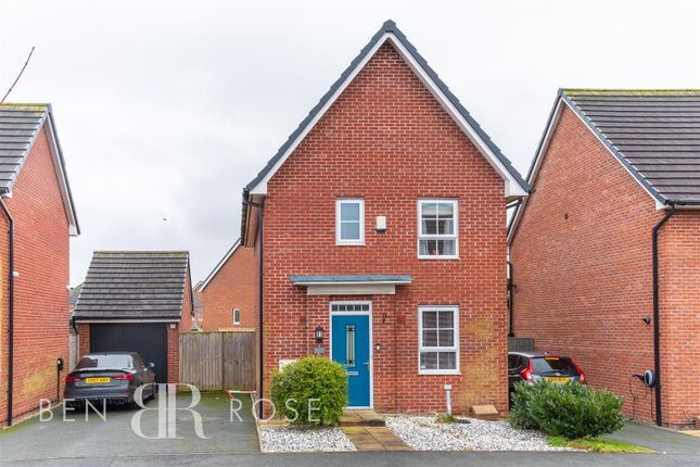3 bed property, in Townsend Drive, £219,995