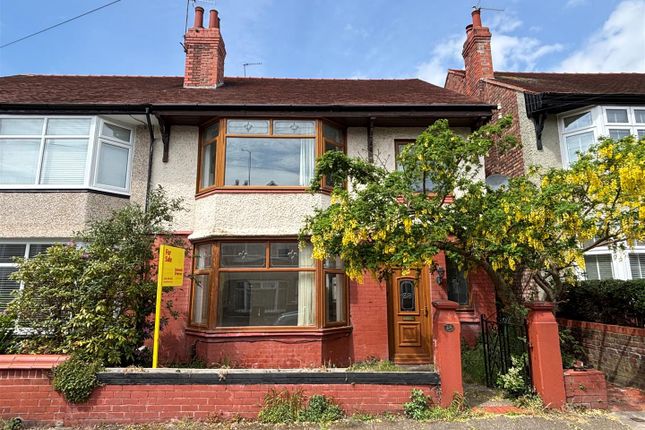 5 bed property, in Princesway, £259,950