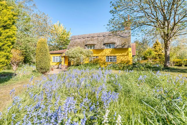 5 bed property, in Wickham Road, £700,000