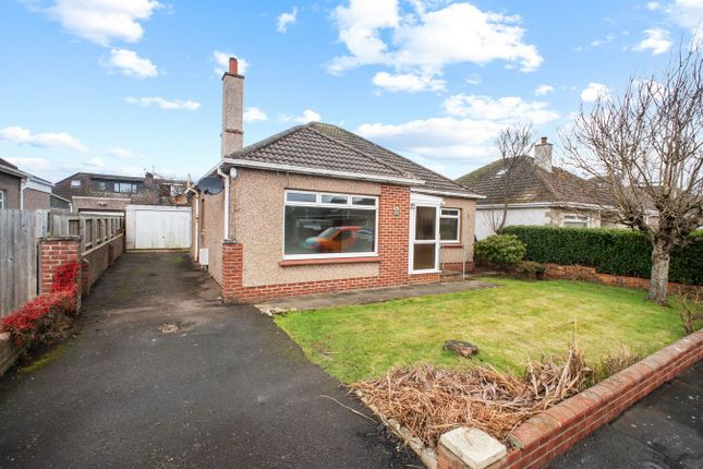 2 bed property, in St Cuthberts Road, £190,000
