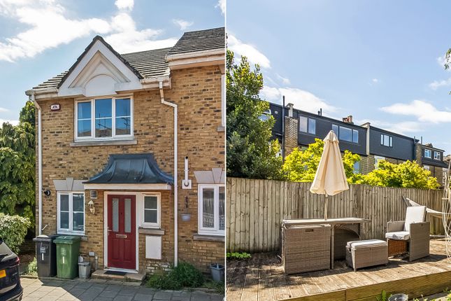 2 bed property, in Cypress Gardens, £550,000