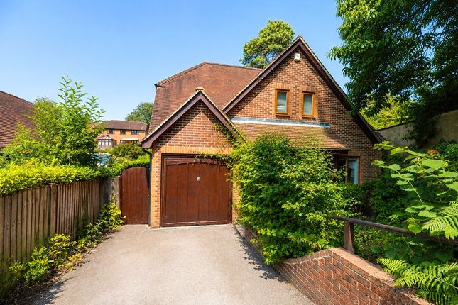3 bed property, in Headley Down, £650,000