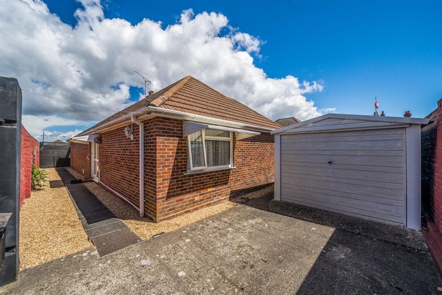 3 bed property, in Ferrol Road, £400,000