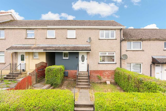 3 bed property, in Gardner Crescent, £163,000