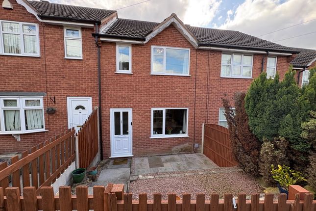 2 bed property, in Whitworth Road, £160,000