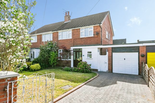 3 bed property, in Grisedale Close, £300,000