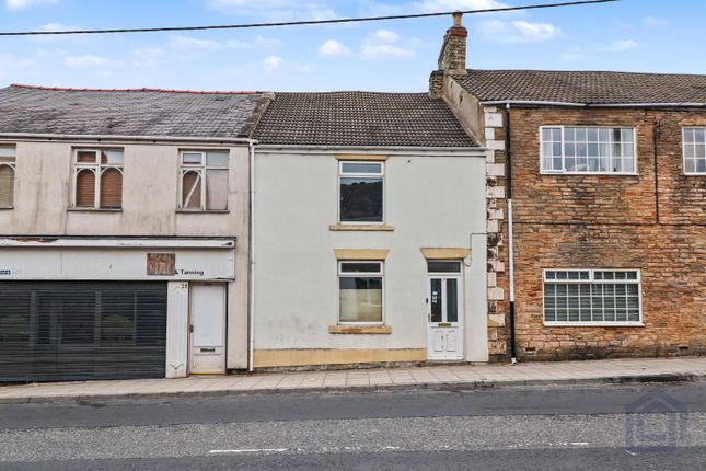 Studio, in 27 Collingwood Street, £9,000