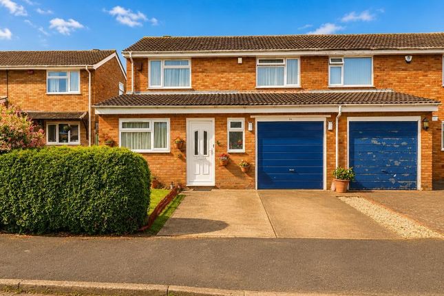 3 bed property, in Ventnor Gardens, £350,000