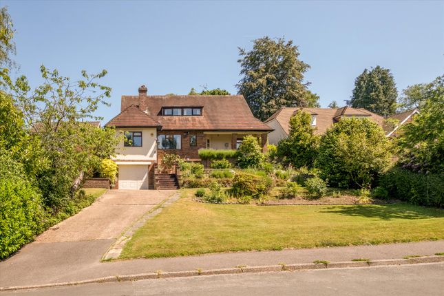 4 bed property, in Garth Road, £1,175,000