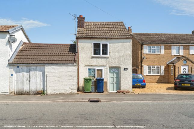 Land, in Newgate Street, £100,000