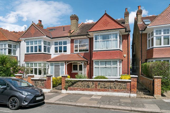 4 bed property, in Gerard Road, £2,200,000
