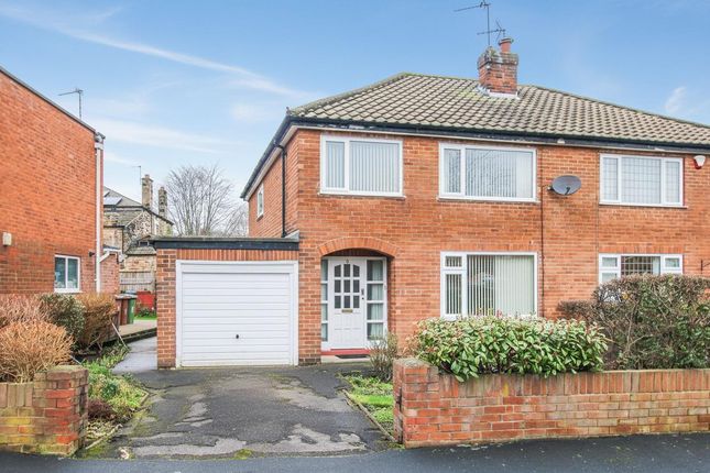3 bed property, in Duncan Avenue, £250,000