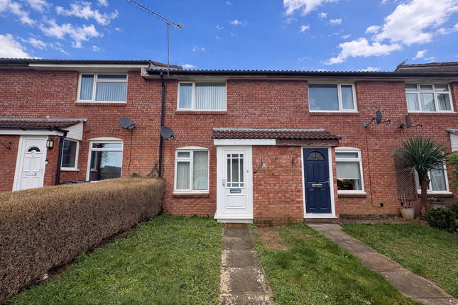 2 bed property, in Constable Close, £170,000