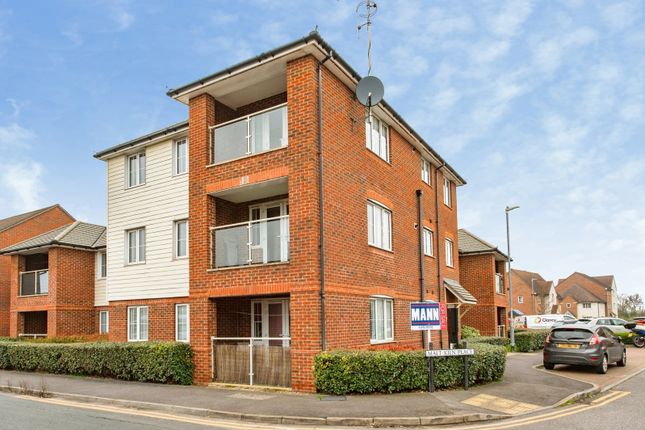 2 bed property, in Malt Kiln Place, £250,000