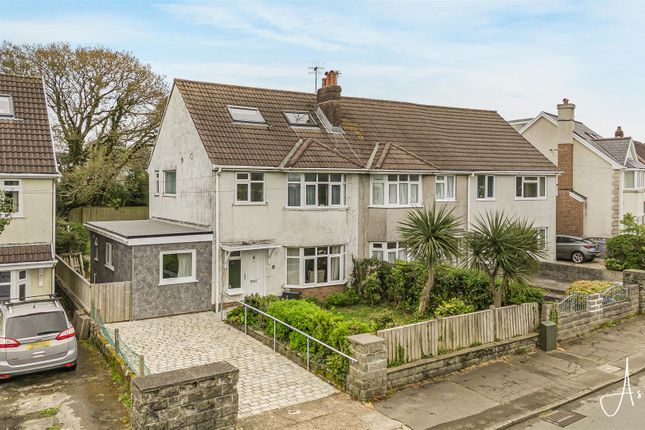4 bed property, in Murton Lane, £400,000